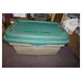 Rubbermaid 28 Gallon Tote