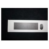 NIP VssoPlor Wireless Keyboard & Mouse