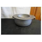Betty Crocker Bake n Fill Cake Pan 2 pieces