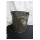 Vtg Tin Can
