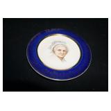 Vtg Martha Washington Gold Rim Blue Plate