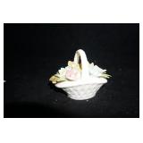 Vtg Porcelain Flower Basket Figurine