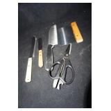 Collection of Knives & Kitchen Utensils