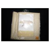 NIP Room Essentials Oblong Vinyl Tablecloth