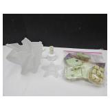 Scentsy Light 8.5" High w/Lots of Warmers