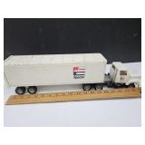 Diecast Vintage Advertising Ertl Semi Truck 19.5