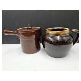 Pottery Bean Pot & Pot w/Lid