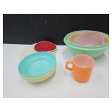 Tupperware Bowl Lot & Fire King Mug