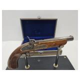 Jukar Black Powder Pistol  Spain w S & W Gun Box
