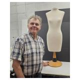 NICE Mannequinn Dress Form Display  Adjustable SZ