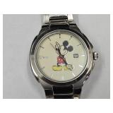 Disney Mickey Mouse Quartz Watch W Date MK 2085