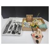 1920's Halloween Mask, Flatware++