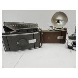 Bell & Howell & VTG Cameras See Pictures