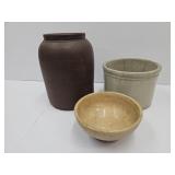 Brown Half Gal Crock, Crock Bowl & Crock w Cracks