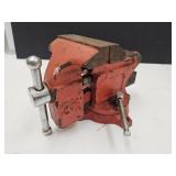 Bench Top 3 1/2" Jaw Vise