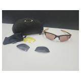 Oakly Sunglasses with Extra Lens & Case