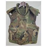 VTG. U.S. Military Issue Armor Flak Vest