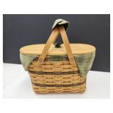 Longaberger Basket w/Lid 13"w