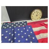 Sunbeam Clock & Free Nylon Flags 3 x5