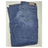 Sz. 8 Mid Rise Skinny Levis