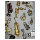 Costume Cat  Brooches Lot