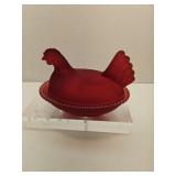 New NOT VINTAGE Glass 4" Hen on a Nest