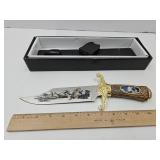 Eagle Knife w/Stand