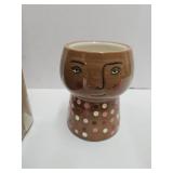 Total of 4 Ceramic Planters 4 1/2" high