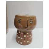 Total of 4 Ceramic Planters 4 1/2" high