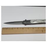 Like New Automatic Knife