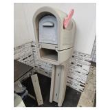 Mailbox with Post