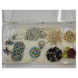Vintage Costume Jewelry Brooch Lot