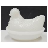 Vintage Hazel Atlas Hen on a Nest  4 1/4' L
