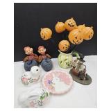 VTG Bunnies, Pumpkins, Snowman & Howdy Doody Shoes