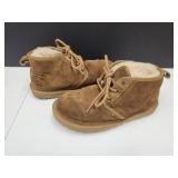 US Size 8 UGG ankle Boots