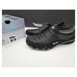 NWT Skechers Sz. 9 Shoes