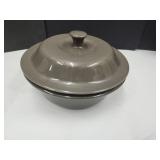 Pamopered Chef Covered Baker Stoneware 6 cup W Lid