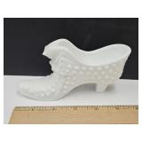 Fenton Unmarked Hobnail Glass Shoe w Kitty