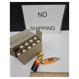 10 CO2 Cartdridges & Daisy BB Tube