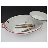 VTG Enamelware Wash Basin, Bowl, 3 Butcher Knives