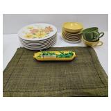 Melamac & Corn Dishes w/Placemats
