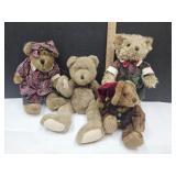 Lot of Boyd Bears Plush See Sizes