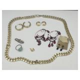 Costume Jewelry Lt Ring Sz 9, Gold-toned Chain +
