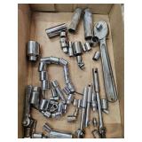 Ratchets Breaker Bar & Sockets