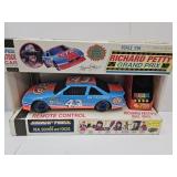 Scale 1/16 Richard Petty RC Toy Car