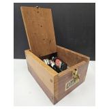Esquire VTG Redwood Shoe Shine Box w/Contents