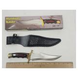 NIB Huntiing Knife w Sheath Color Wood Handle