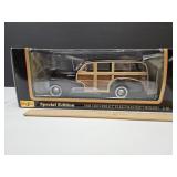 1948 Chevrolet Fleetmaster Woody 1:18 Car w Box