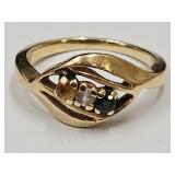 14K Gold Ring SZ 5 3 Gemstones 3.4 gr