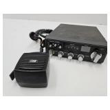 Realistic  TRC 465 CB Radio